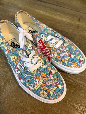 Vans Classics - Floral and Mushroom Canvas Lace-Up Sneakers - Teal, Pink, Yellow